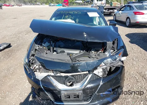 2017 Nissan Maxima 3.5 S z USA, uszkodzony, nr VIN 1N4AA6AP4HC453456